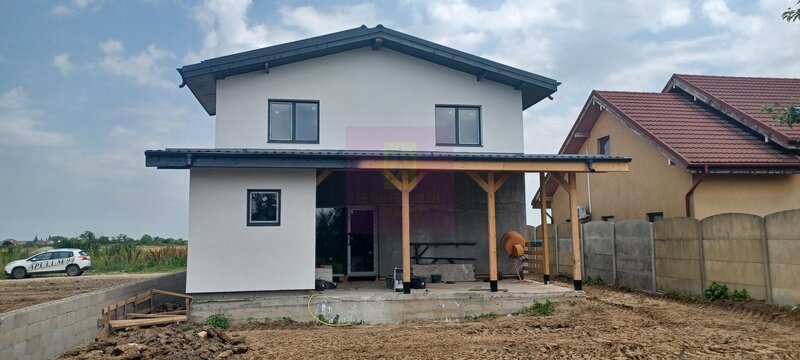Sabareni, casa p+1E+m, 5 camere, 3 bai, terasa acoperita, CT